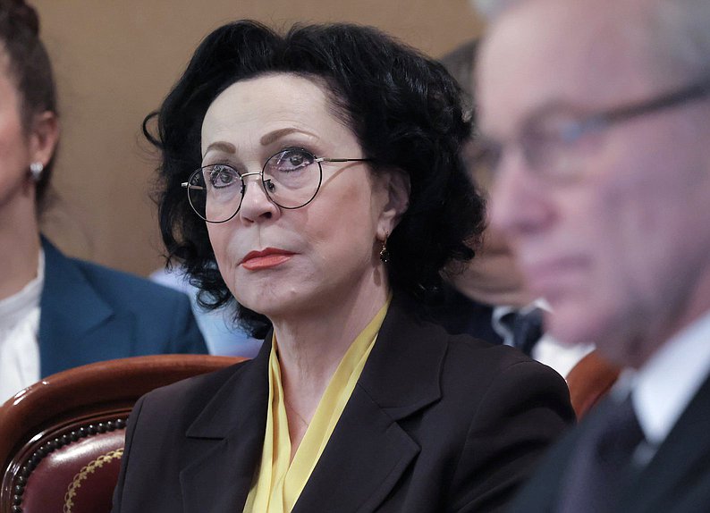 Заместитель Председателя Счетной палаты РФ Галина Изотова