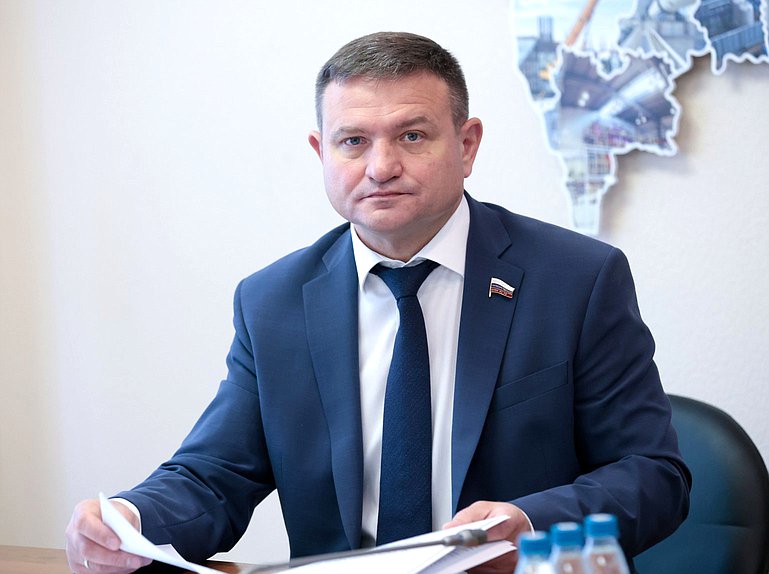 Первый заместитель Председателя Комитета по промышленности и торговле Александр Дроздов