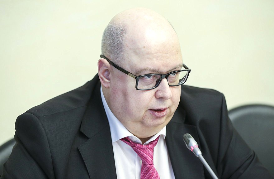 Главный финансовый уполномоченный по правам потребителей в РФ Юрий Воронин
