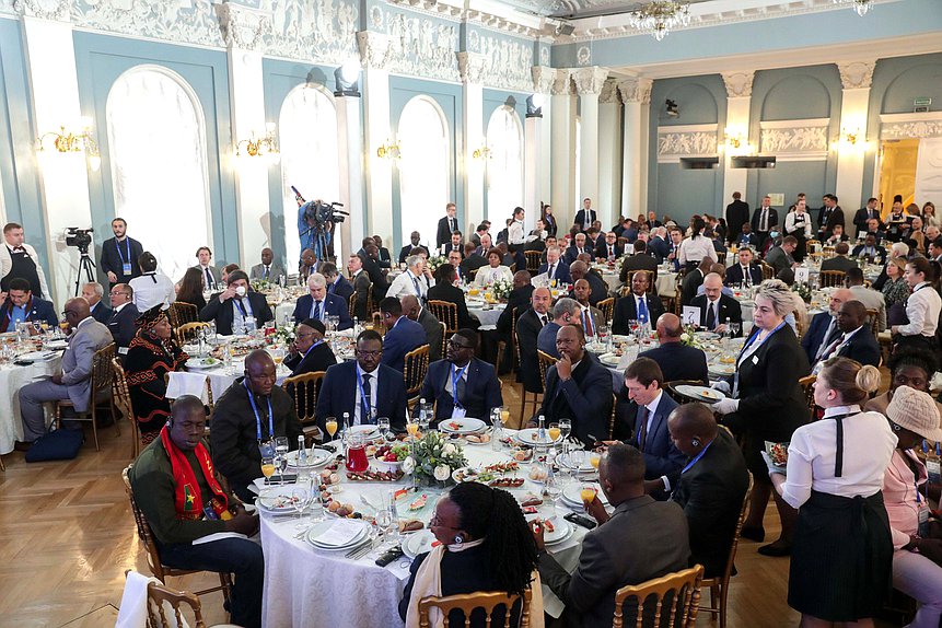 Business breakfast with participation of representatives of business community at the Second International Parliamentary Conference “Russia-Africa”