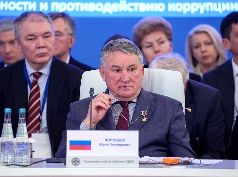 Заместитель Председателя Совета Федерации, заместитель Председателя ПС Союза Беларуси и России Юрий Воробьев