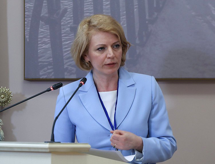 Аудитор Счетной палаты РФ Наталья Трунова