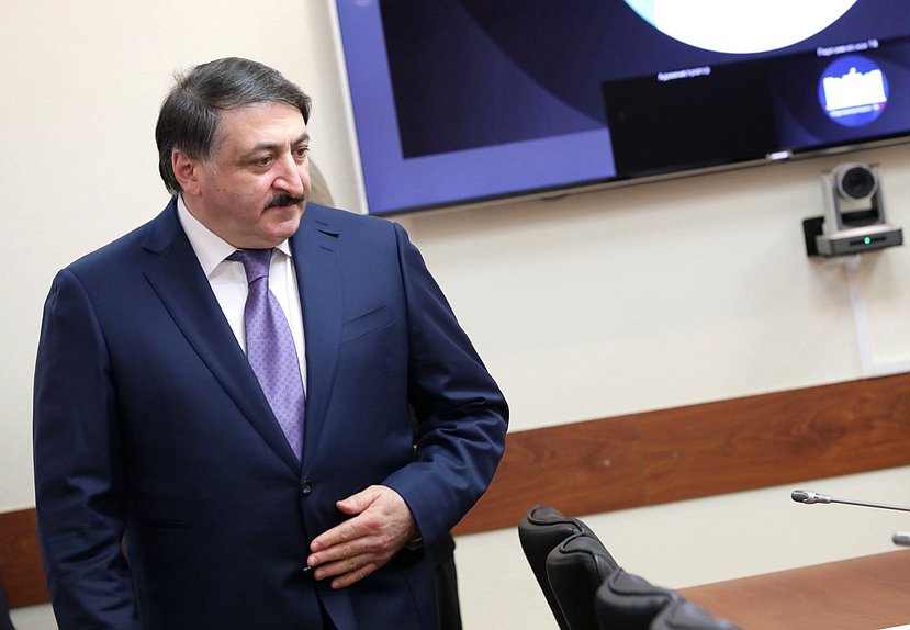 Член Комитета по энергетике Джамаладин Гасанов