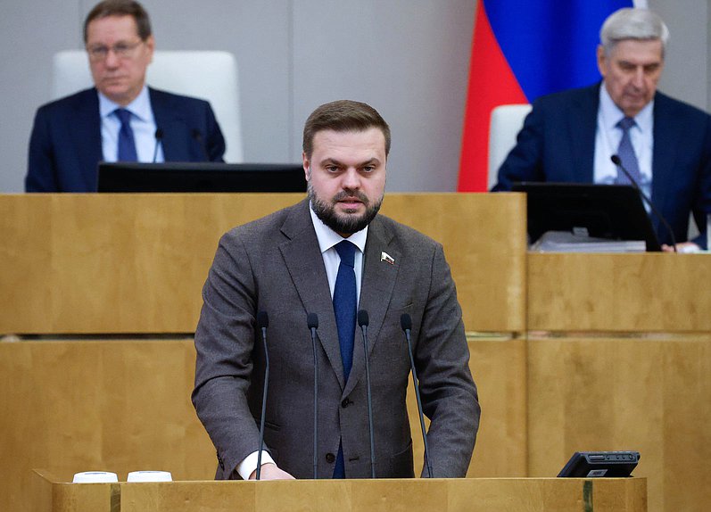 Заместитель Председателя Комитета по делам СНГ, евразийской интеграции и связям с соотечественниками Артем Туров