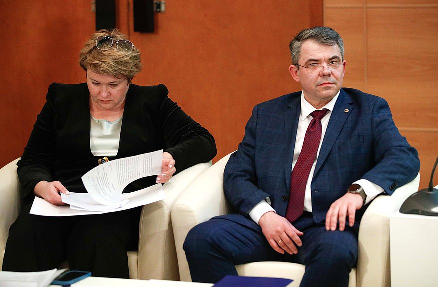 Парламентские слушания на тему «О реализации Федеральной научно-технической программы развития сельского хозяйства»