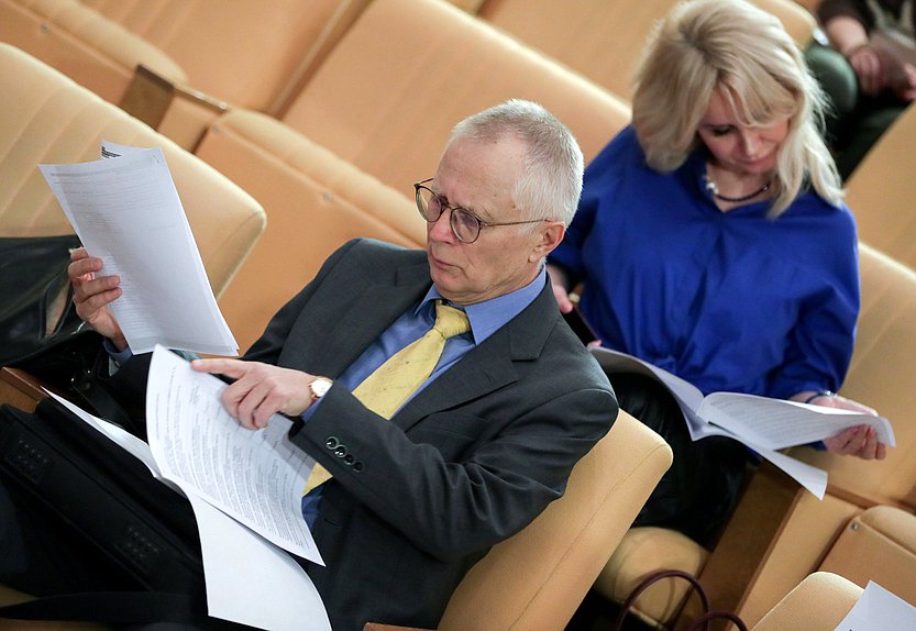 Круглый стол фракции партии «Новые люди» на тему «Мониторинг шума и загрязнения атмосферного воздуха и их влияние на качество жизни людей»