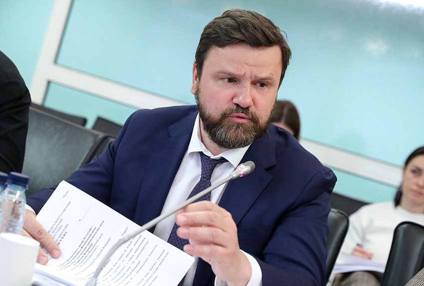 Член Комитета по энергетике Юрий Станкевич