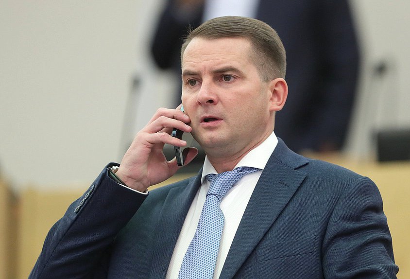 Председатель Комитета по труду, социальной политике и делам ветеранов Ярослав Нилов