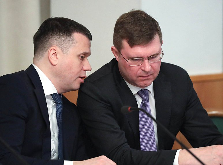 Круглый стол Комитета по просвещению на тему «Порядок подготовки и проведения государственной итоговой аттестации 2026»