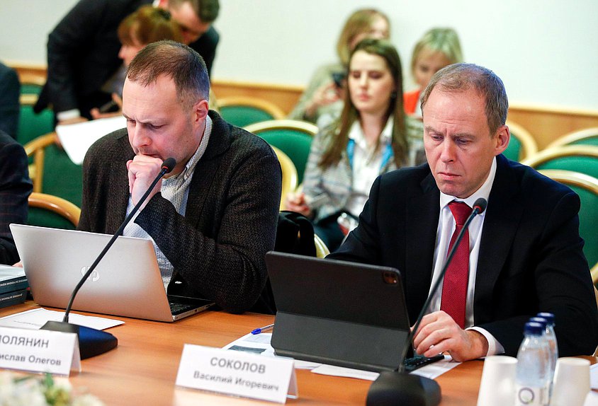 Заседание межфракционной рабочей группы Комитета по экологии, природным ресурсам и охране окружающей среды по сохранению и развитию реки Волги