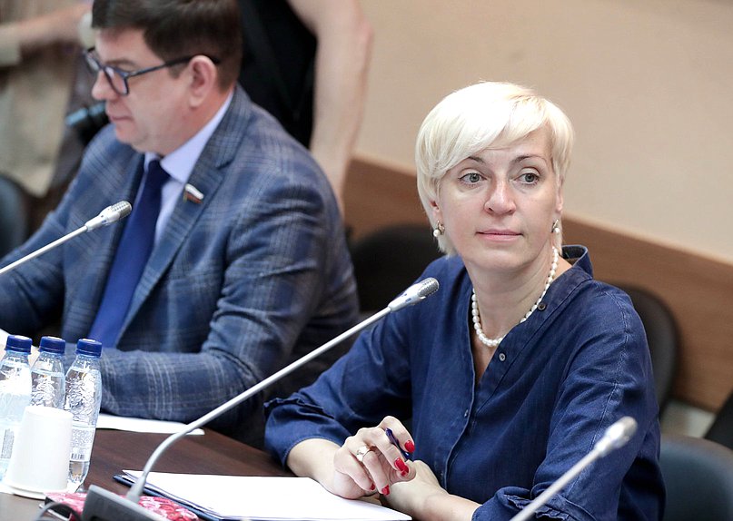Заместитель Председателя Комитета по просвещению Ирина Ивенских