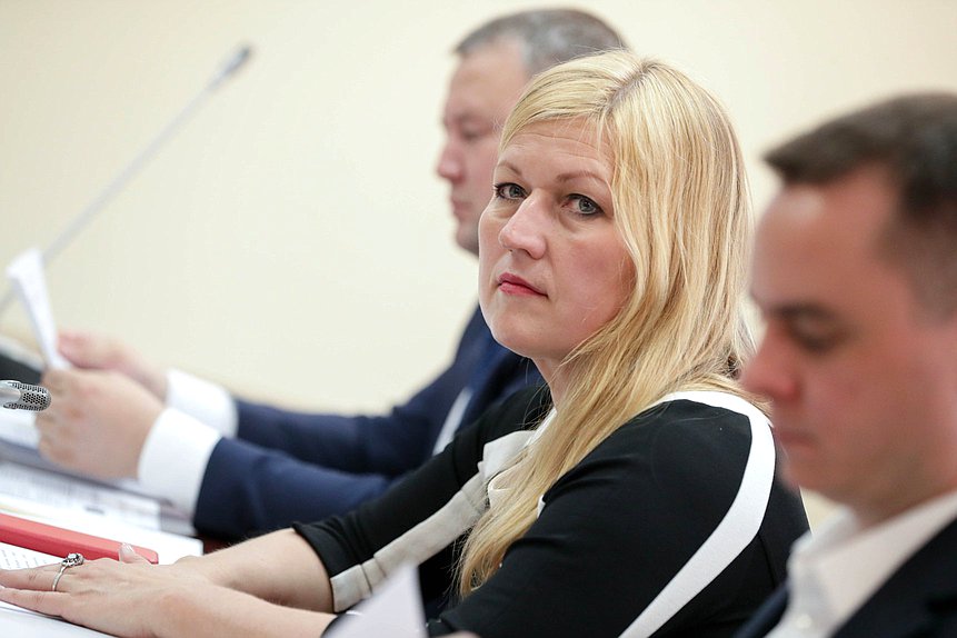 Член Общественной палаты РФ Елена Родионова