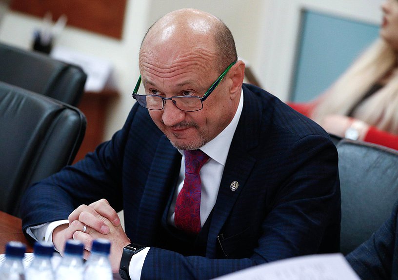 Заседание экспертного совета по вопросам управления в области высшего образования и науки при Комитете по науке и высшему образованию