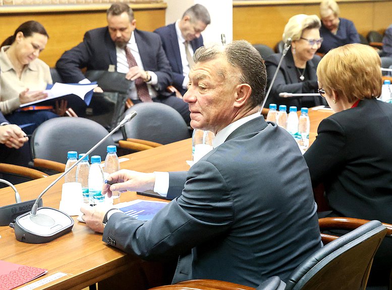 Председатель Комитета по экономической политике Максим Топилин