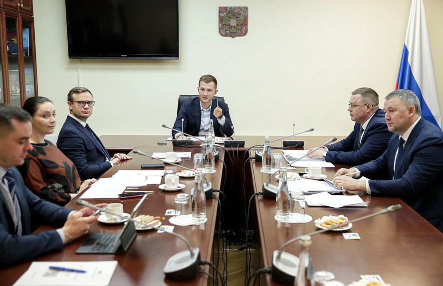 Заседание Комитета по молодежной политике