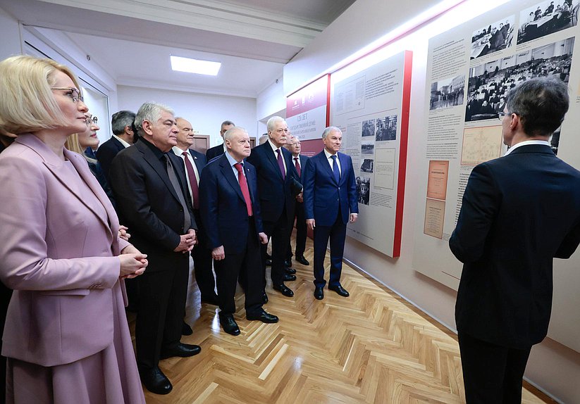 Председатель Государственной Думы Вячеслав Володин и Чрезвычайный и Полномочный Посол РФ в Беларуси Борис Грызлов