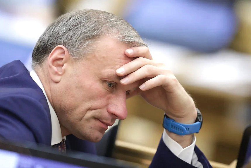 Член Комитета по контролю и Регламенту Дмитрий Сватковский