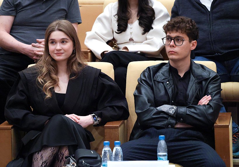 Показ фильма «Спасти Бессмертного»