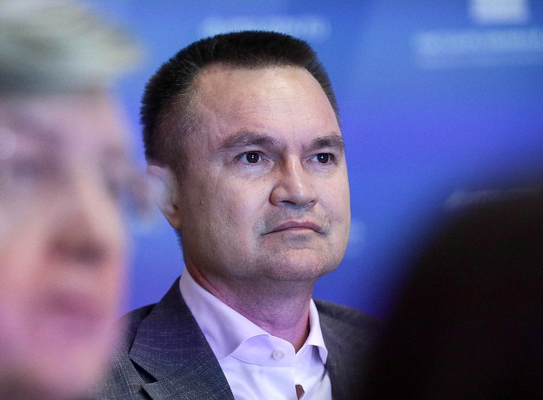 Первый заместитель Председателя Комитета по малому и среднему предпринимательству Сергей Казанков