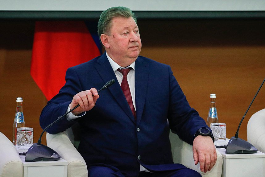 Председатель Комитета по аграрным вопросам Владимир Кашин