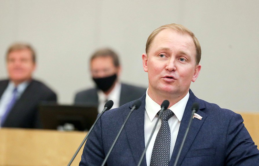 Первый заместитель Председателя Комитета по обороне Александр Шерин