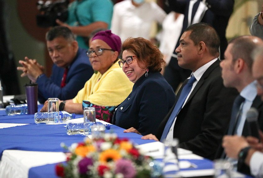 Reunión del Jefe de la Duma Estatal, Vyacheslav Volodin, con el Presidente de la Asamblea Nacional de la República de Nicaragua, Gustavo Porras Cortés