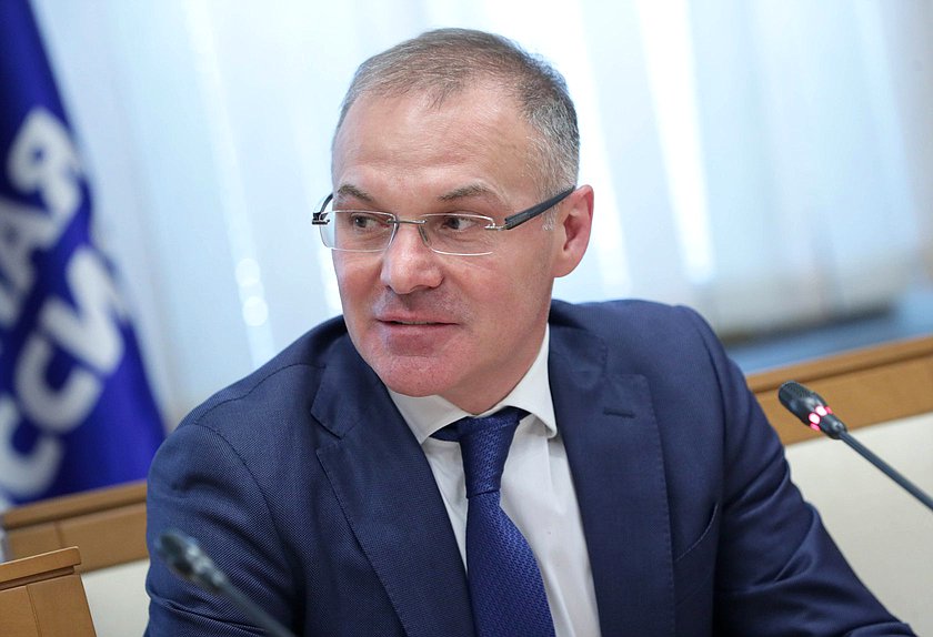 Заместитель Председателя Комитета по экологии, природным ресурсам и охране окружающей среды Александр Коган