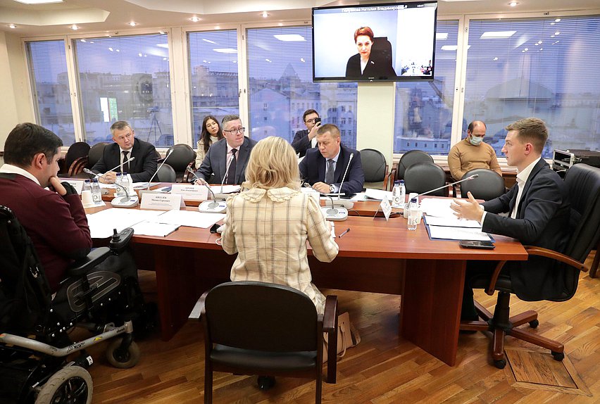 Заседание Комитета по молодежной политике