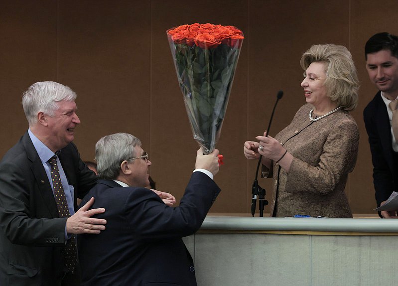 Первый заместитель Председателя Комитета по науке и высшему образованию Олег Смолин и Уполномоченный по правам человека в РФ Татьяна Москалькова