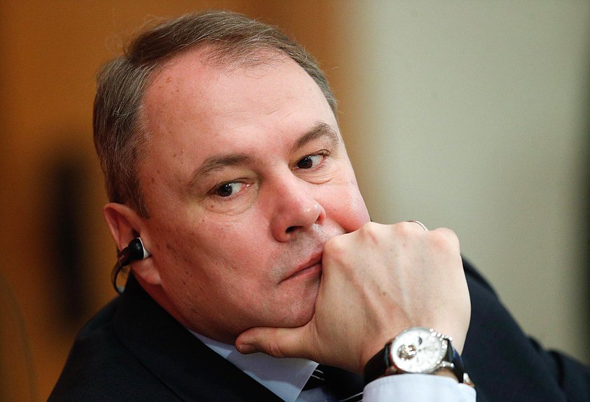 Заместитель Председателя Государственной Думы Петр Толстой