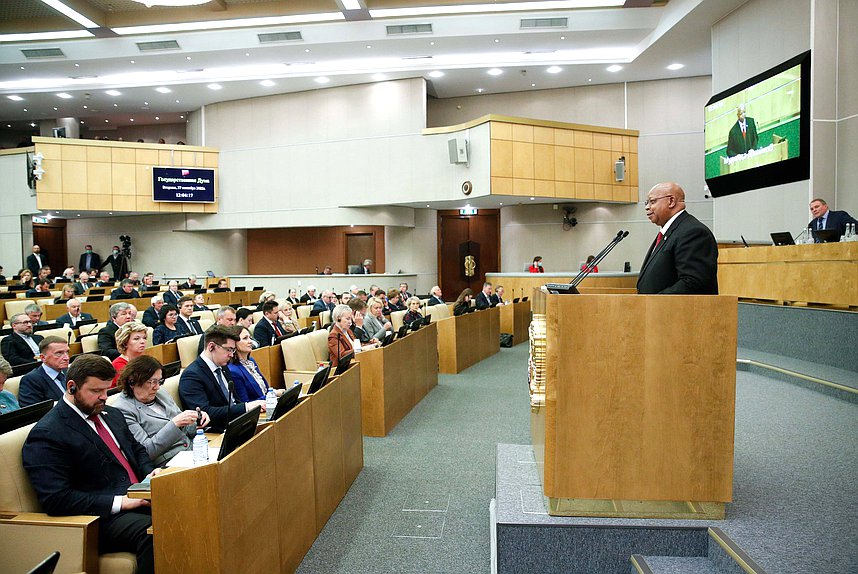 Спикер Национального Собрания Республики Зимбабве Джейкоб Муденда