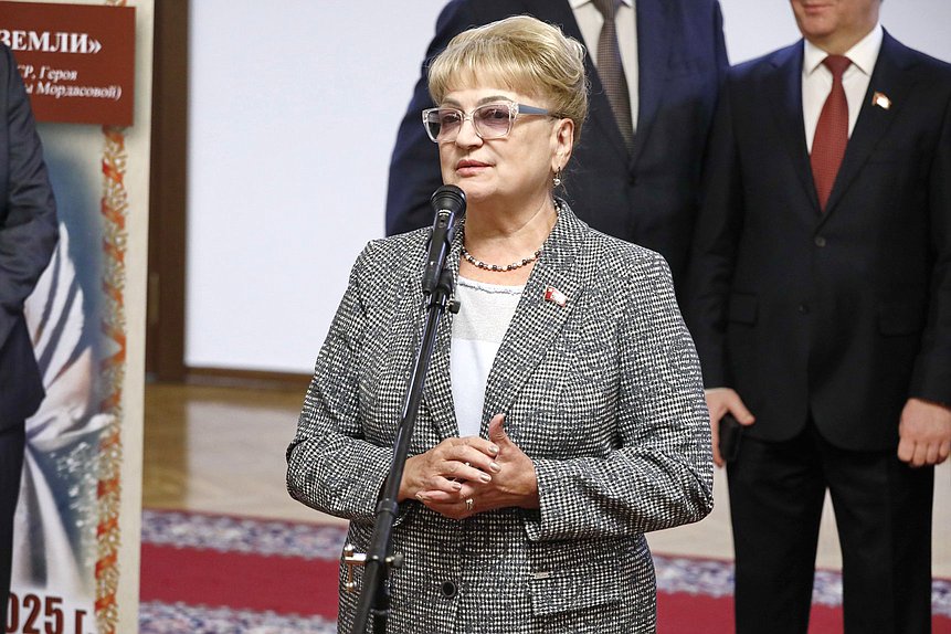 Член Комиссии по Регламенту и обеспечению деятельности Государственной Думы Ольга Алимова