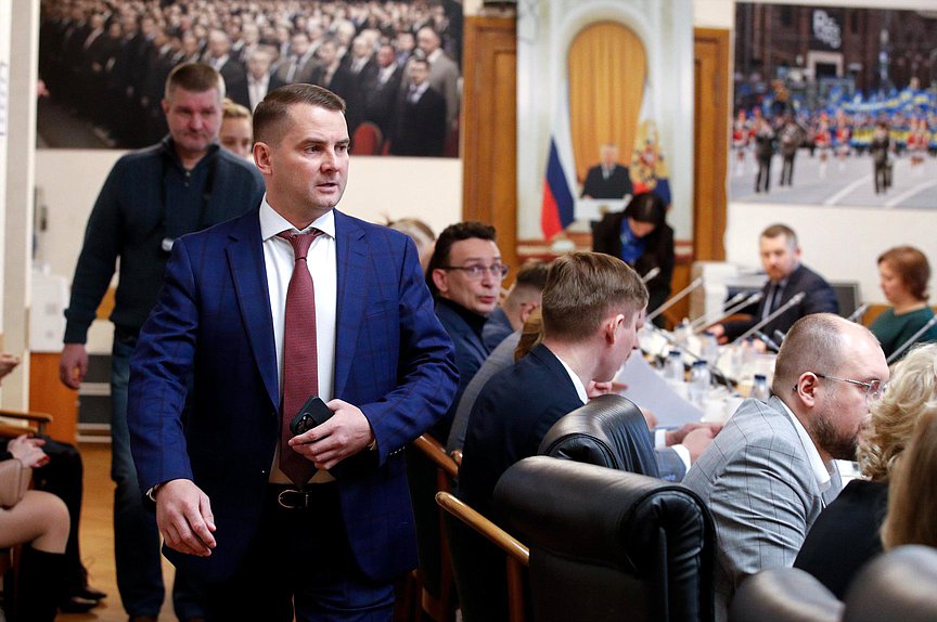 Председатель Комитета по труду, социальной политике и делам ветеранов Ярослав Нилов