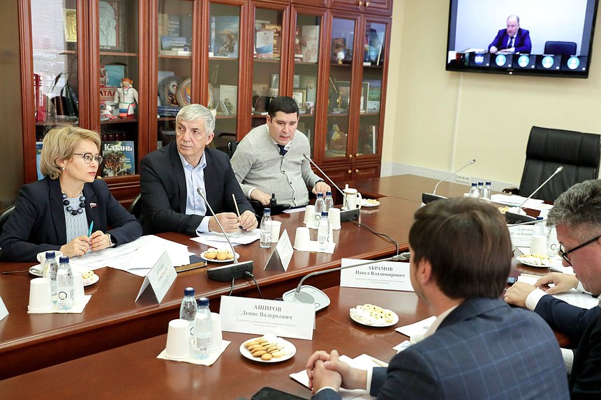 Заседание Комитета по молодежной политике