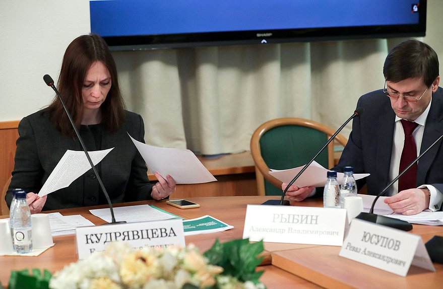 Круглый стол Комитета по аграрным вопросам на тему «Маркировка средствами идентификации продовольственных товаров: результаты введения маркировки, перспективы расширения продовольственной группы товаров»