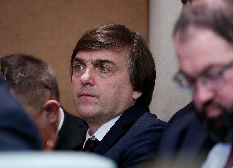 Министр просвещения РФ Сергей Кравцов