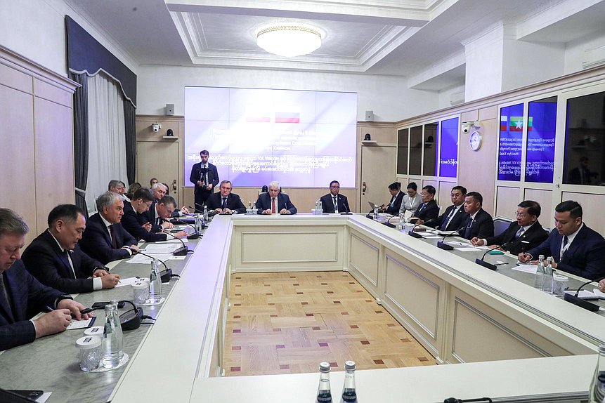 Meeting of Chairman of the State Duma Vyacheslav Volodin and Prime Minister of the Republic of the Union of Myanmar Min Aung Hlaing