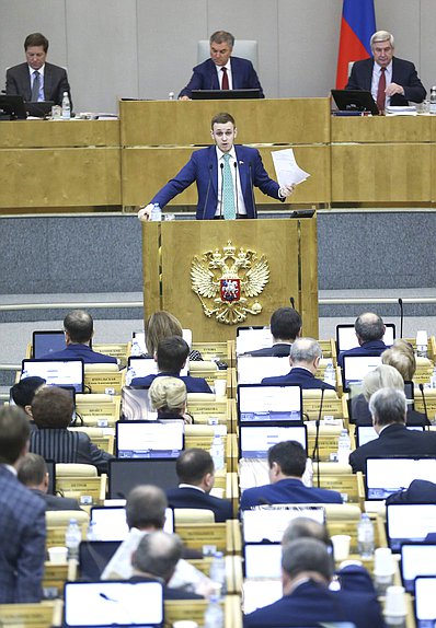 Член Комитета по физической культуре, спорту, туризму и делам молодежи Василий Власов