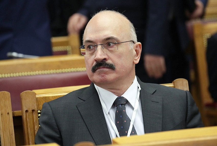 Председатель Комитета по науке и высшему образованию Сергей Кабышев