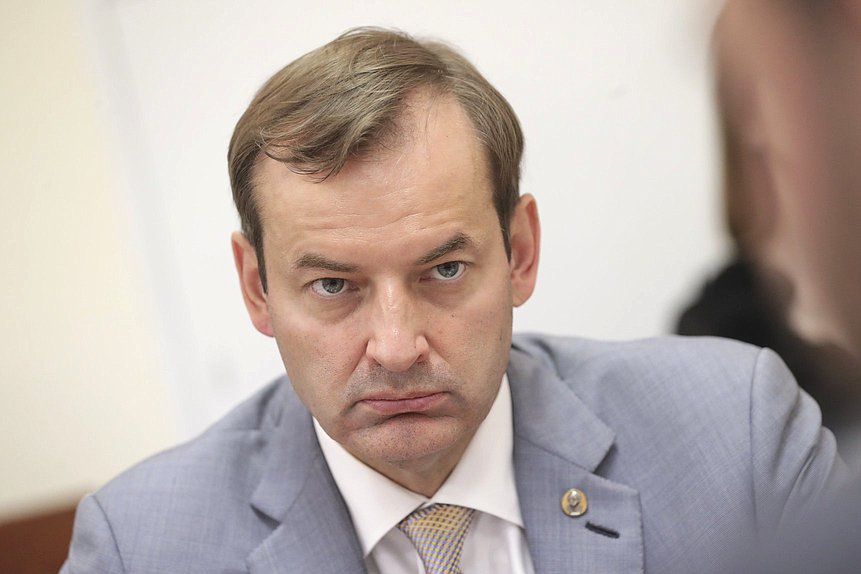 Главный внештатный специалист Министерства здравоохранения РФ по клинической микробиологии и антимикробной резистентности Роман Козлов