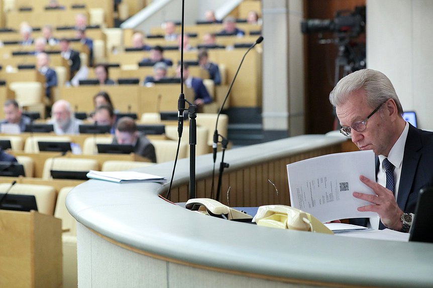 Полномочный представитель Президента РФ в Государственной Думе Гарри Минх