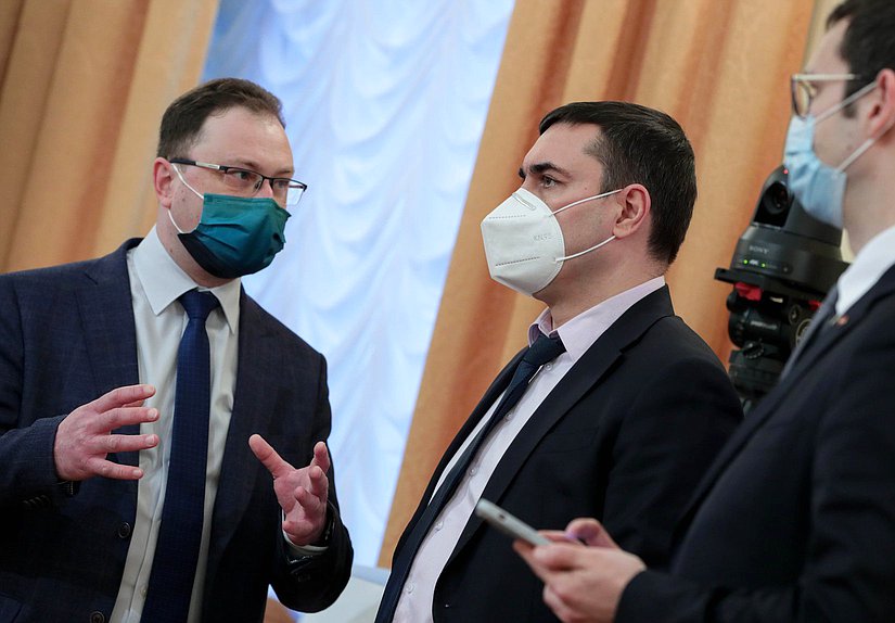 Председатель Комитета по охране здоровья Дмитрий Хубезов
