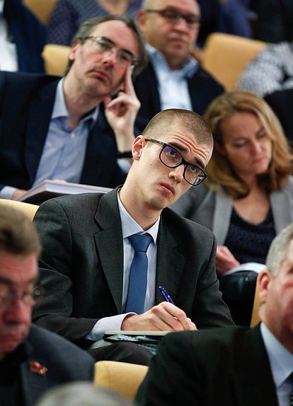 Парламентские слушания на тему «Правовое обеспечение продовольственной независимости России»