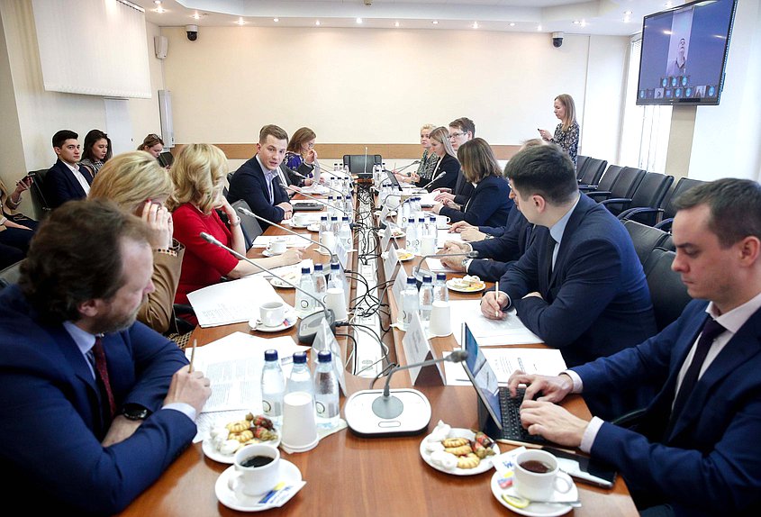 Заседание рабочей группы Комитета по молодежной политике по вопросам трудоустройства, занятости, профориентации и предпринимательской деятельности молодежи