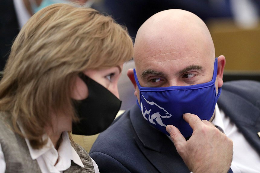 Член Комитета по экологии, природным ресурсам и охране окружающей среды Тимофей Баженов