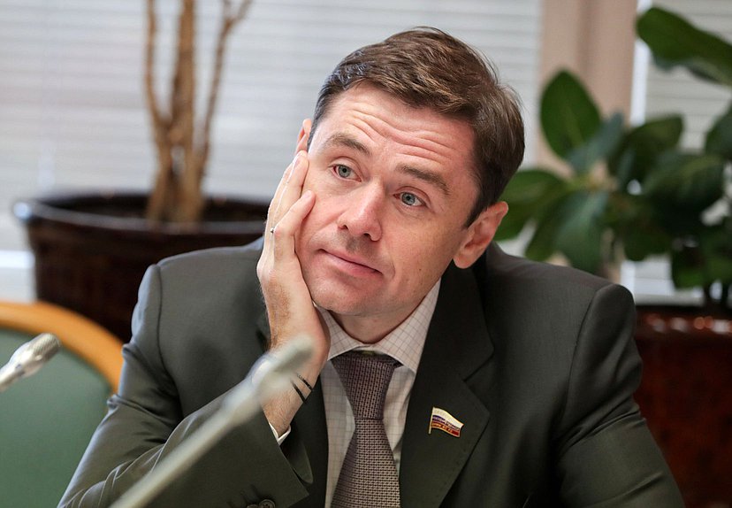 Член Комиссии по обеспечению жилищных прав граждан Александр Аксененко