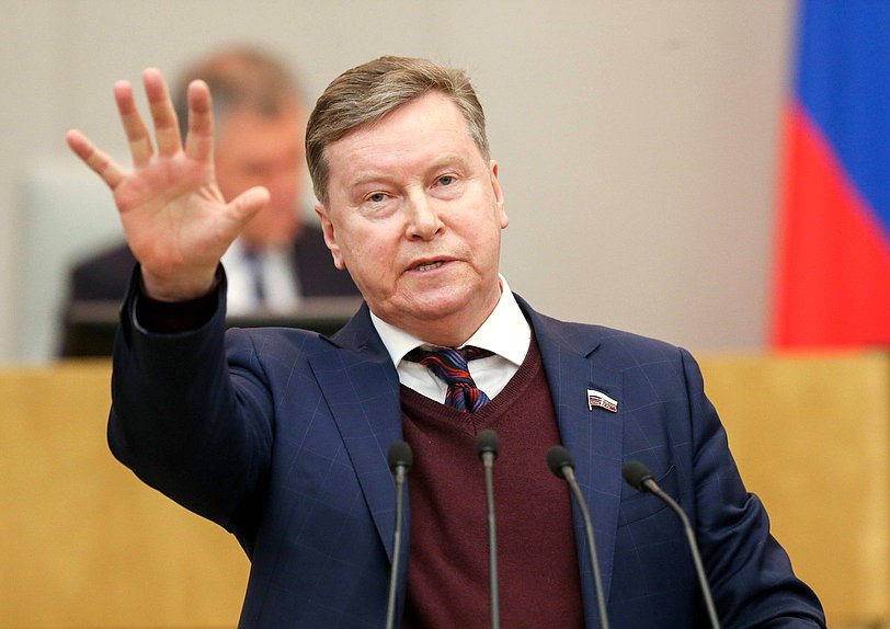 Первый заместитель Председателя Комитета по контролю и Регламенту Олег Нилов