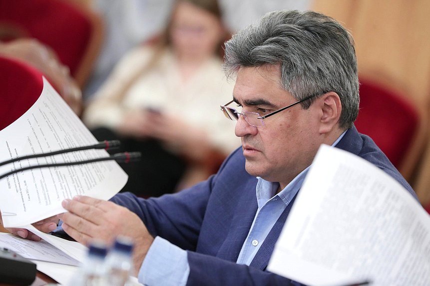 Руководитель фракции «Новые люди» Алексей Нечаев