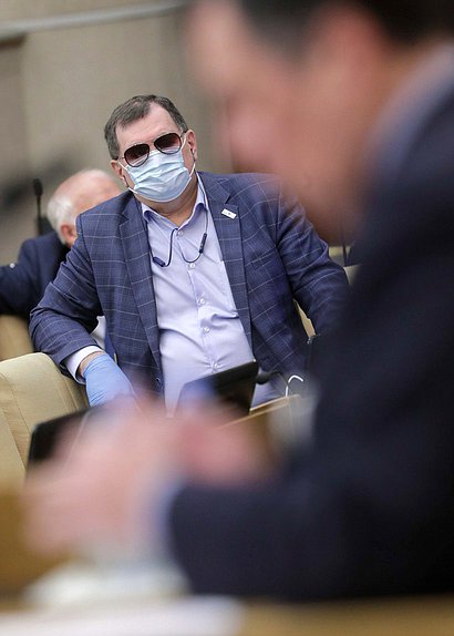Член Комитета по бюджету и налогам Ильдар Бикбаев