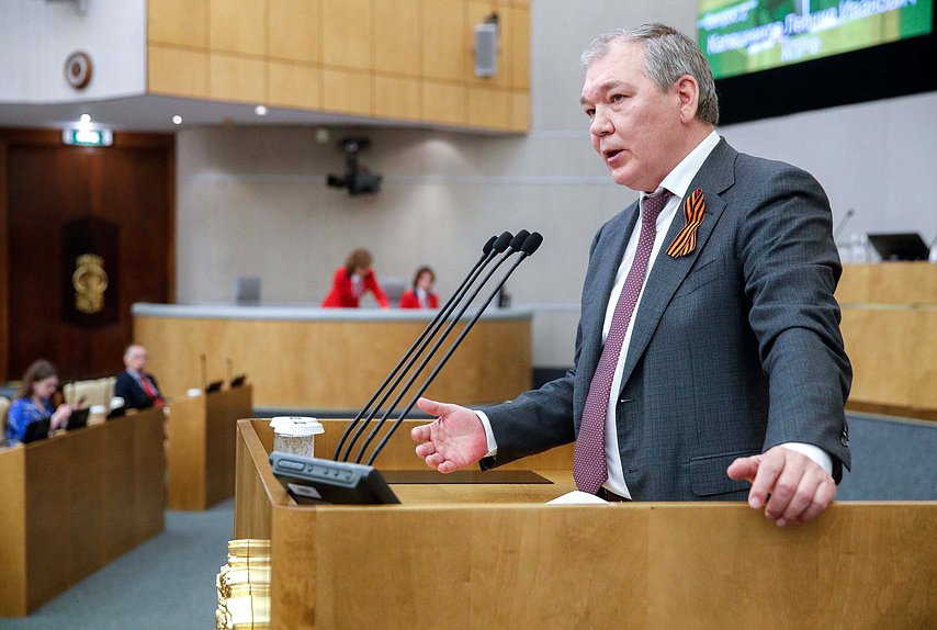 Председатель Комитета по делам СНГ, евразийской интеграции и связям с соотечественниками Леонид Калашников